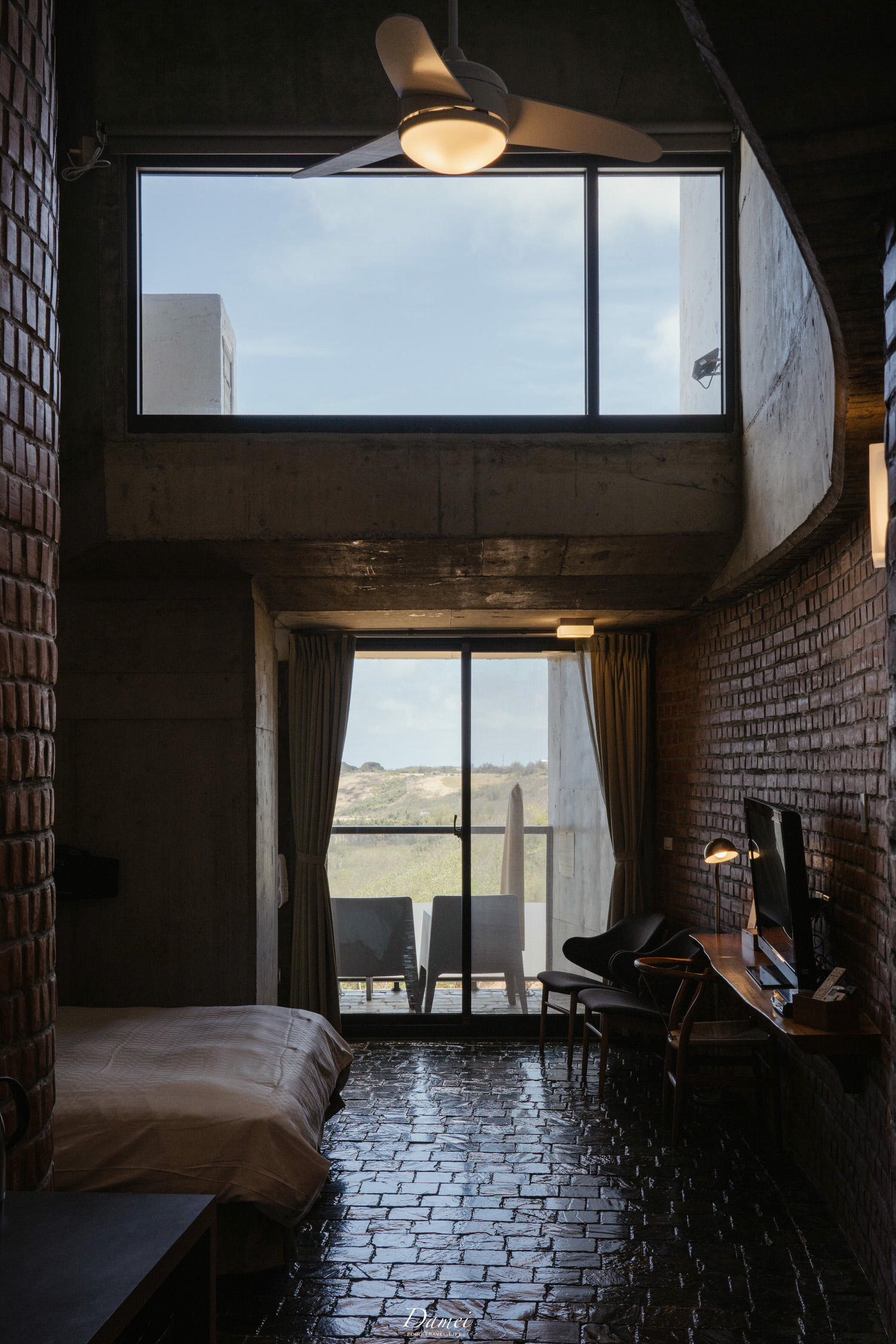 恆春住宿|光現旅宿 The Light Inn-當暖光撒進類清水模壁面,柔軟了空間每一處 - 第31張圖
