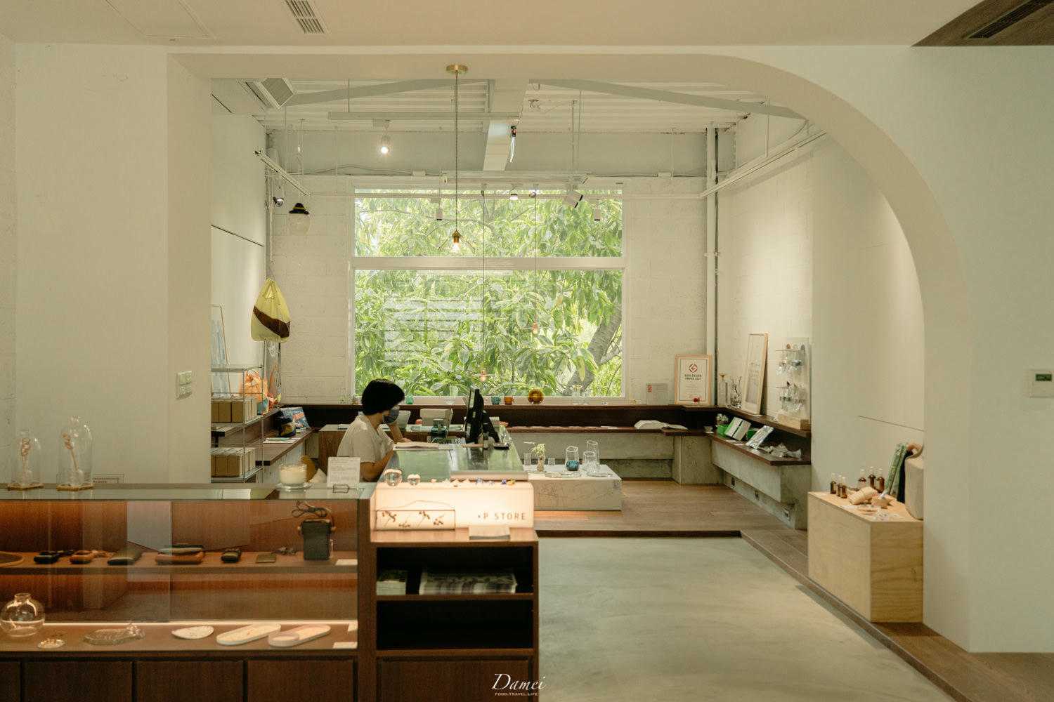 新竹特色咖啡廳「春室 Glass Studio」一間清透又明亮的玻璃藝術咖啡館 - 第7張圖