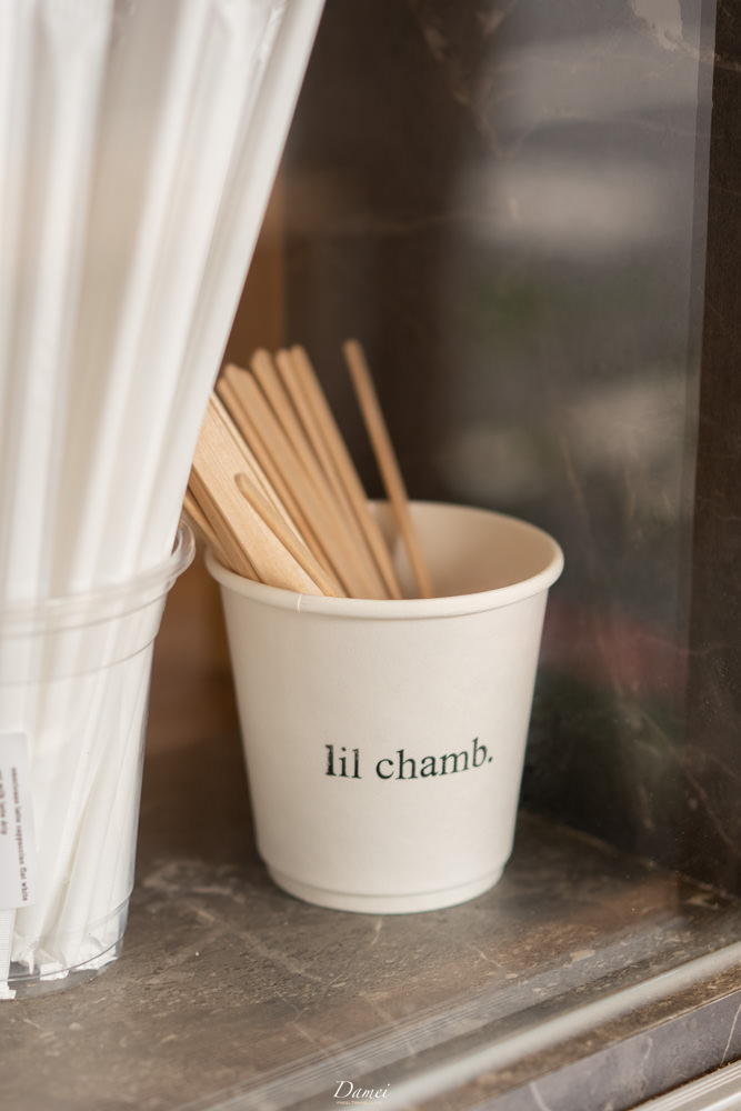 lil chamb. coffee stand 11