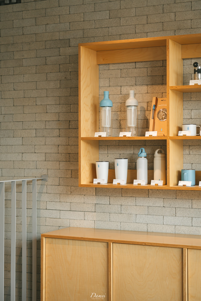 藍瓶咖啡 三清店 BLUE BOTTLE COFFEE-眺望景福宮美景!鐘路區裡的一抹清新之處 - 第7張圖