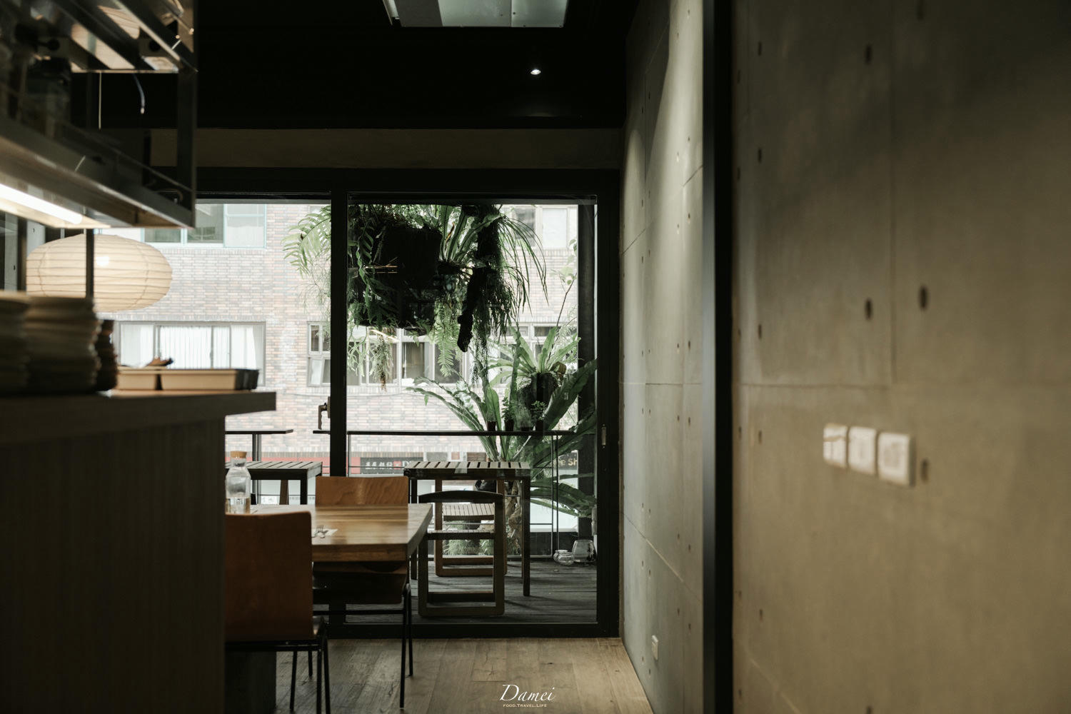 台北大安|Brekkie Cafe-獨棟三層樓早午餐咖啡店,大安區獨有的愜意悠閒感 - 第13張圖