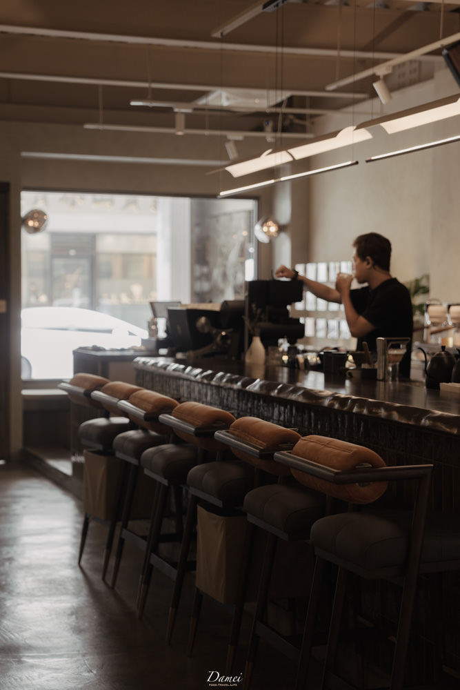 台中中區|Phase Coffee Roasters-老宅天井咖啡廳,多款精品咖啡可選擇 - 第4張圖