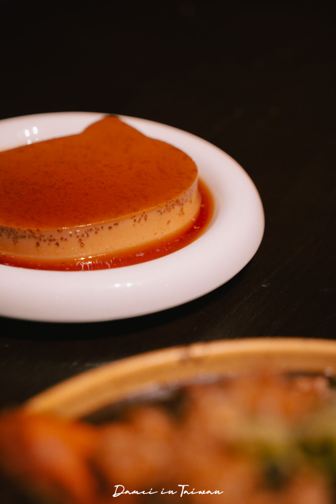 台北大安|TAKEOUT CURRY SHOP 咖哩專門店-軟殼蟹咖哩好驚喜!店貓兩隻陪玩捨不得離開 - 第26張圖