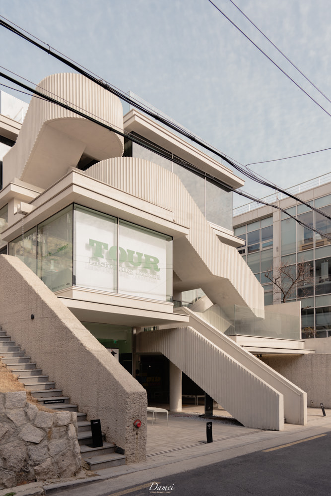 Comfort Cafe콤포트-眺望首爾市景與南山塔,讓人著迷不已的複合式咖啡展覽空間 - 第4張圖