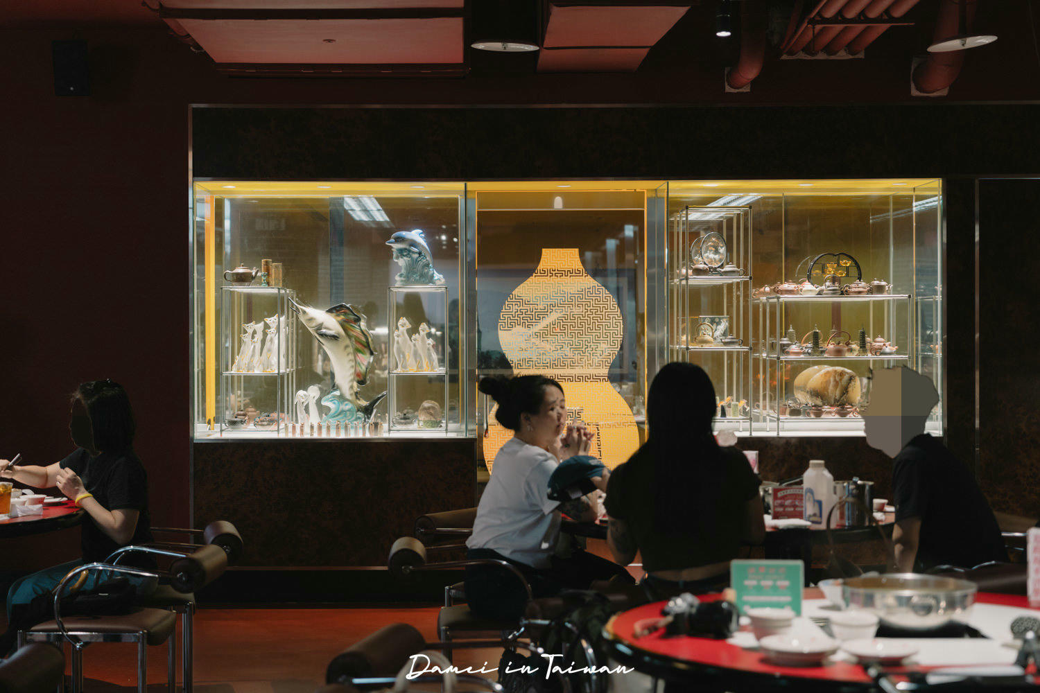 台北萬華|詹記麻辣火鍋 西門大世界-摩登懷舊西門火鍋店,搭乘時光機回到90年代西門町 - 第10張圖