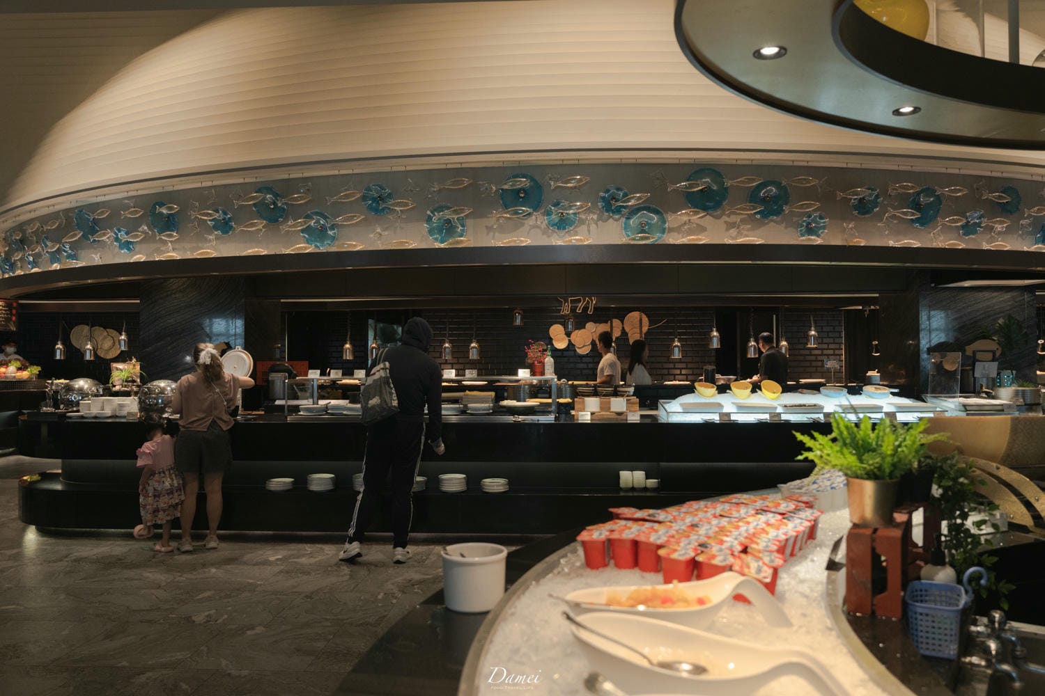高雄住宿|高雄漢來大飯店-超美港景收盡眼底,歐式古典主義風格客房讓人都變優雅了 - 第57張圖