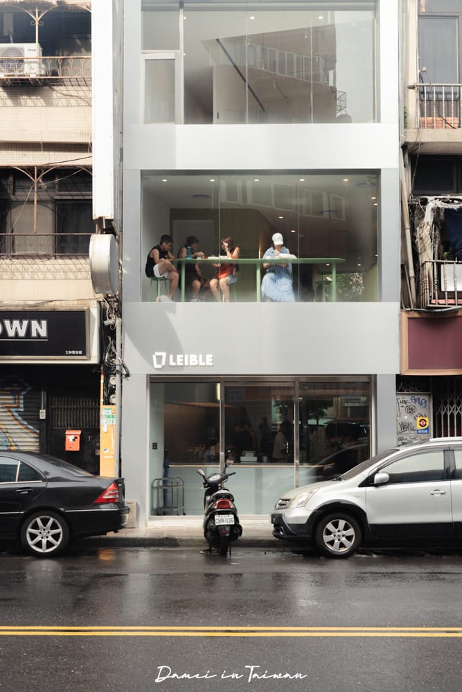 澳式精品咖啡「Leible Coffee」海外首家門市,擁有韓國咖啡廳質感,奶油拿鐵、貝果是招牌 - 第2張圖