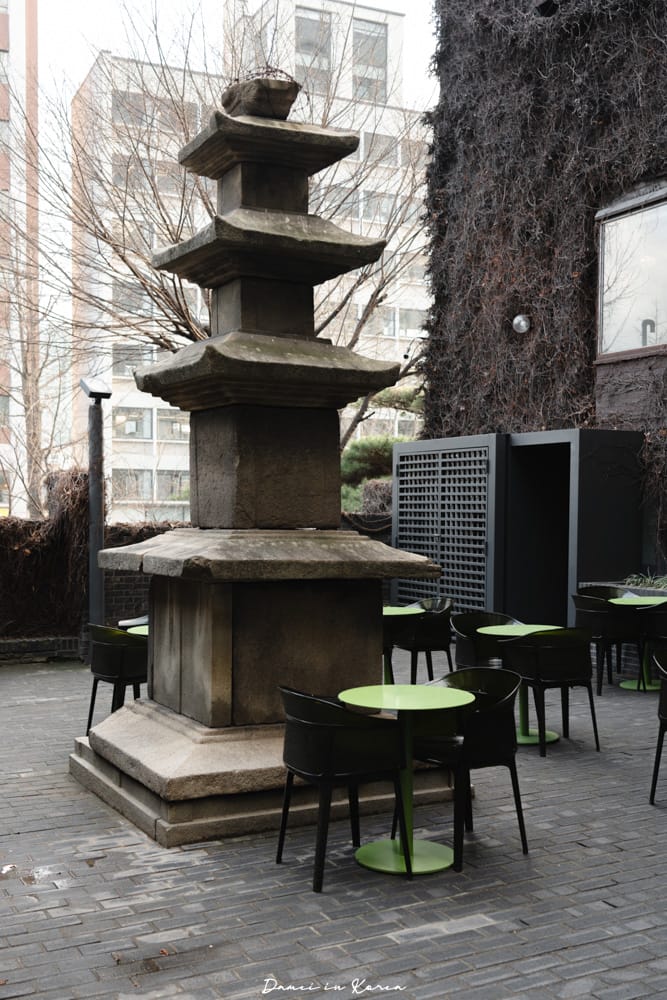 fritz coffee company wonseo 프릳츠 원서점-首爾咖啡必訪代表,韓屋裡的可愛海豹 - 第13張圖