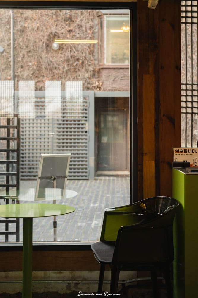 fritz coffee company wonseo 프릳츠 원서점-首爾咖啡必訪代表,韓屋裡的可愛海豹 - 第14張圖
