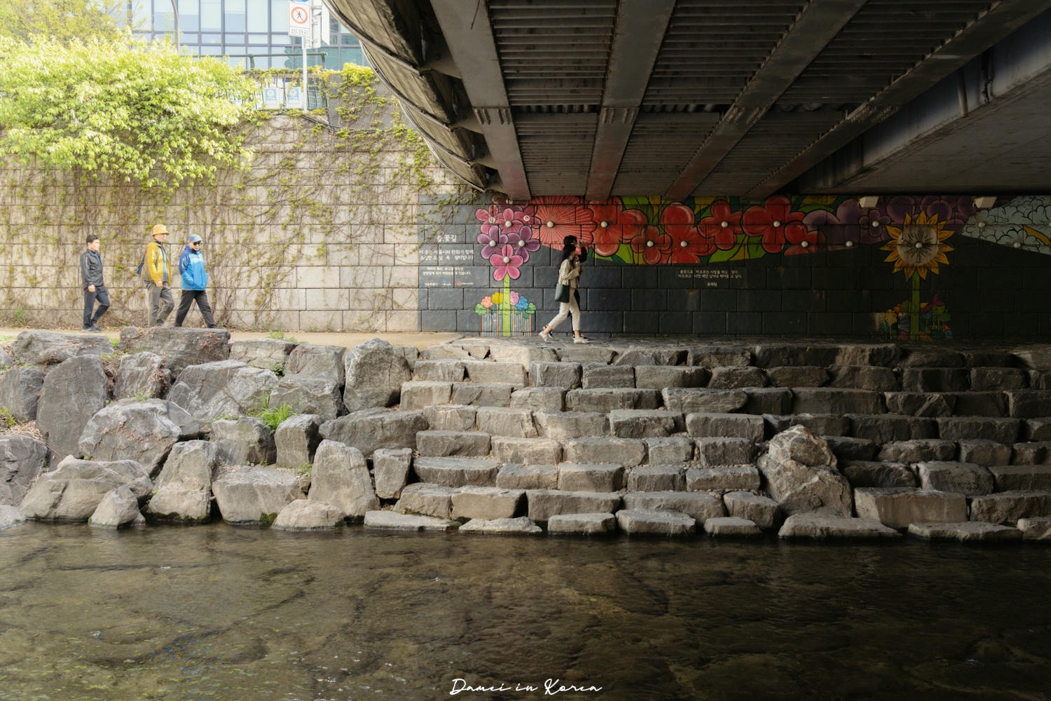 清溪川청계천,連接首爾發展歷史的存在,超療癒的河川廊道 - 第9張圖