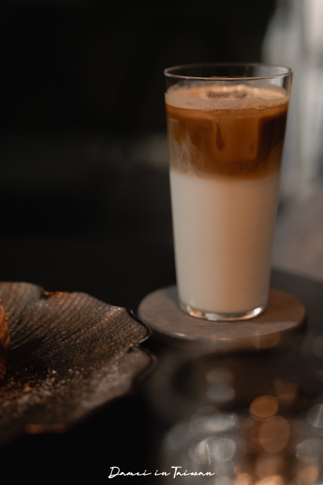 台北大同|山海 What’s Life Coffee Roasters-圓山站巷弄裡的隱藏版法式甜點咖啡店,營業至晚上十點 - 第21張圖