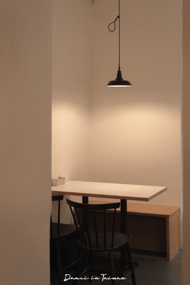 六張犁咖啡館「Binôme Café 彼儂咖啡館」熟悉的布丁並與早午餐一起回歸 - 第12張圖