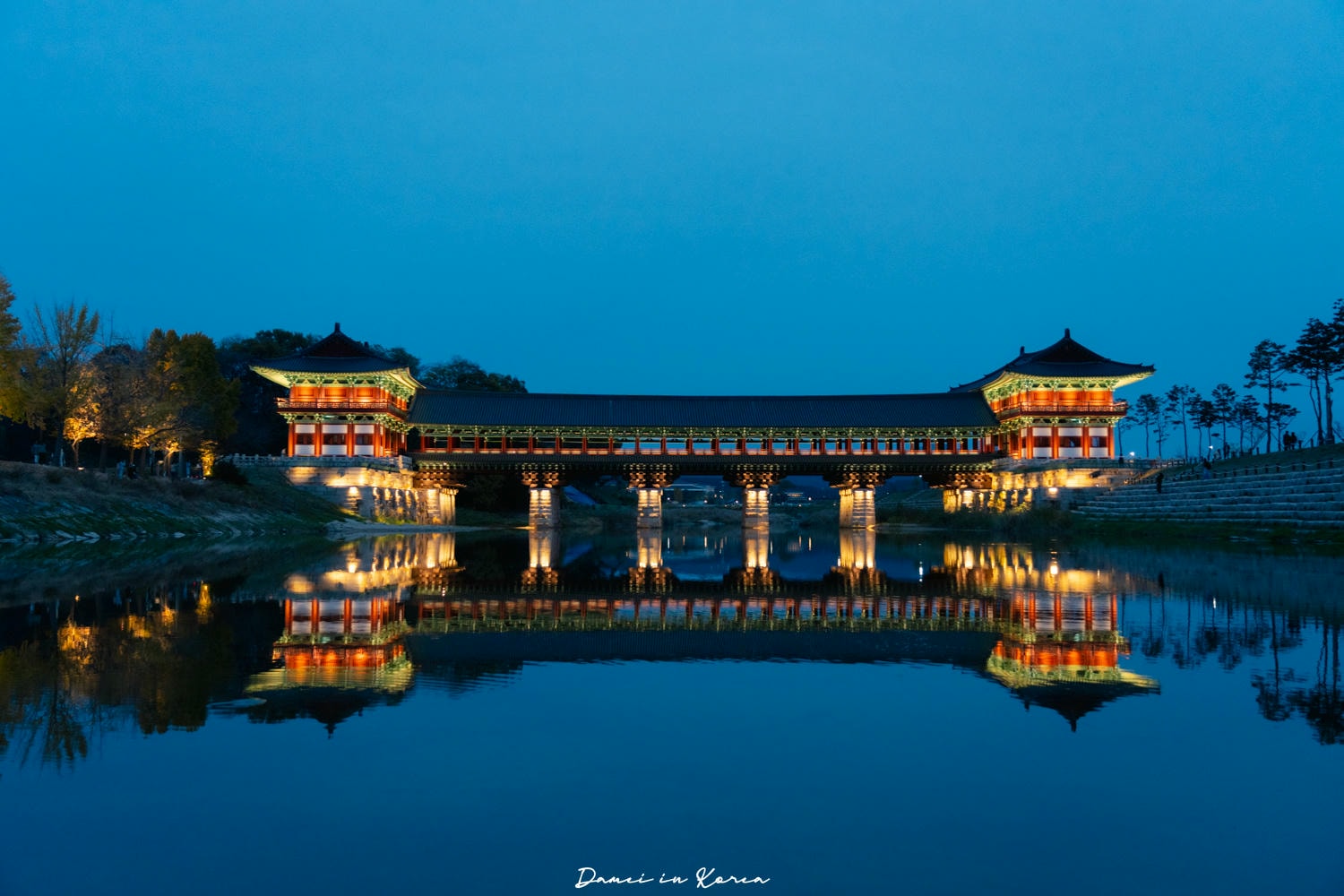 韓國慶州夜景必去「月精橋」超美古老石橋,秋日夜晚浪漫不已 - 第6張圖