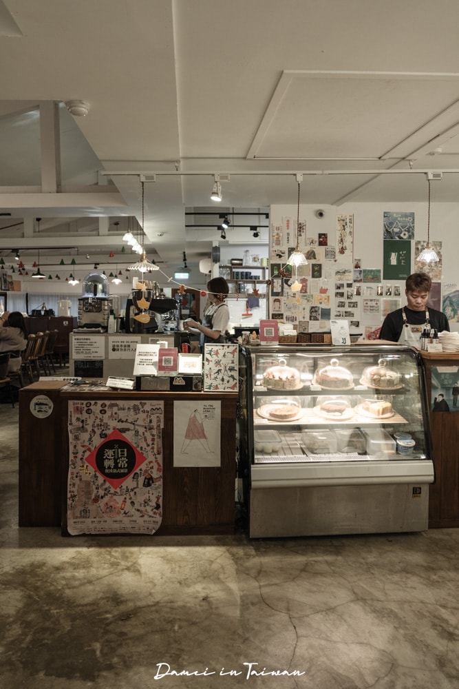 貓空深夜咖啡「生活在他方 夜貓店」不僅千層是必點,眷村乾拌麵也很值得一試 - 第7張圖