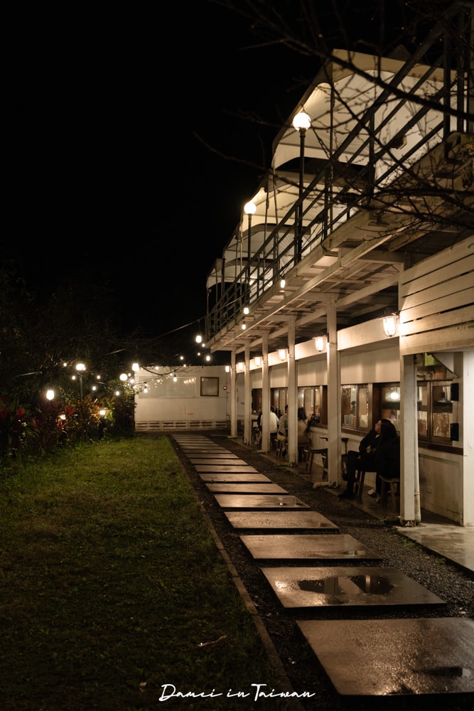 貓空深夜咖啡「生活在他方 夜貓店」不僅千層是必點,眷村乾拌麵也很值得一試 - 第12張圖