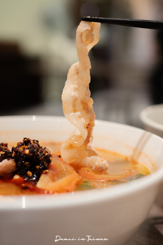 麵由辛生南屯店|辣蕃茄豬肉麵很過癮,多種創意麵食與小菜都是人氣王 - 第12張圖