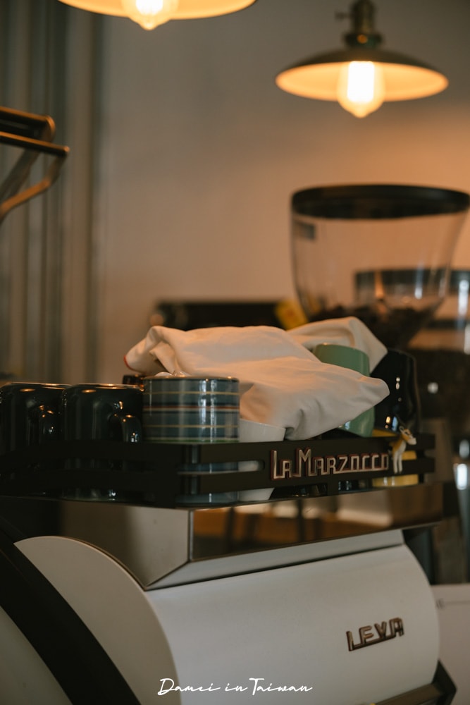 台中黎明新村咖啡推薦「Fooki Coffee Roasters」-老宅控必訪!手沖咖啡是招牌 - 第11張圖