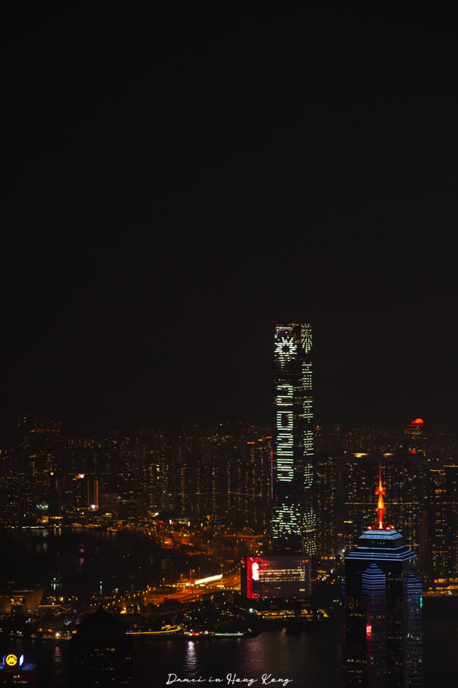 香港山頂纜車-世界三大夜景,擁有百年歷史的現代化纜車,復古又好拍 - 第23張圖