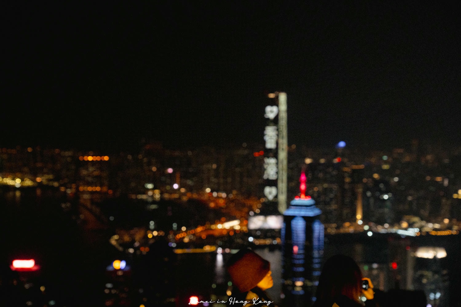 香港山頂纜車-世界三大夜景,擁有百年歷史的現代化纜車,復古又好拍 - 第2張圖