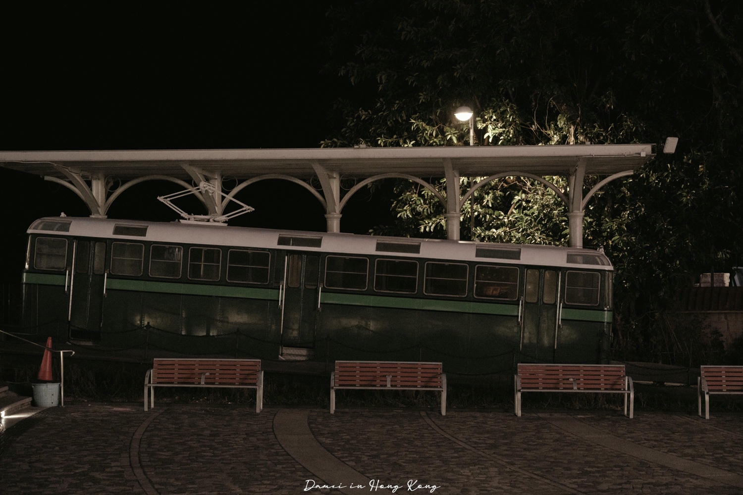 香港山頂纜車-世界三大夜景,擁有百年歷史的現代化纜車,復古又好拍 - 第30張圖