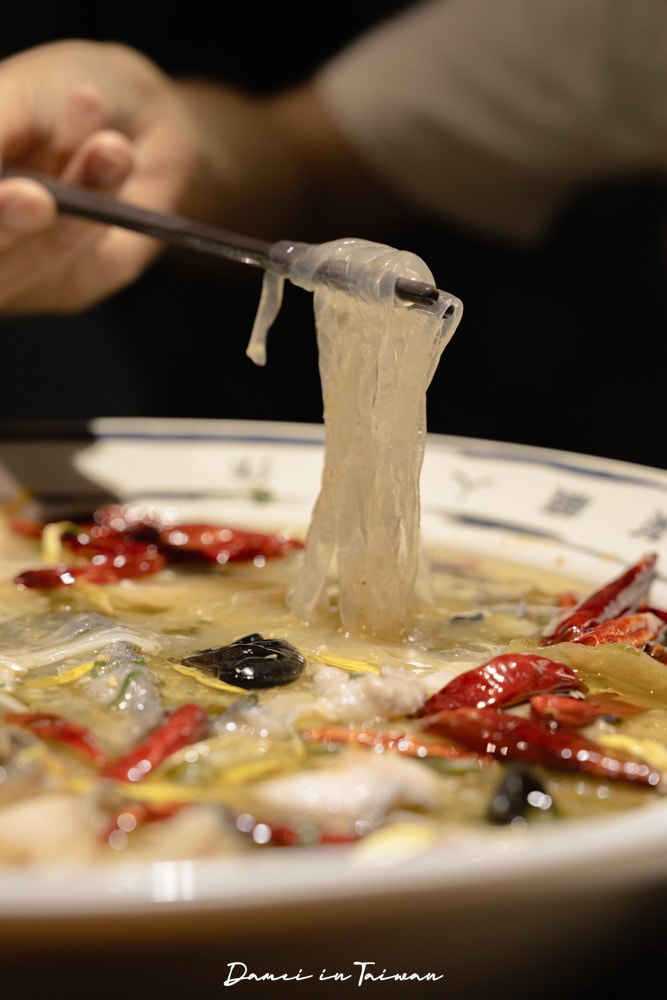 刁民酸菜魚信義松仁店-酸辣又開胃的人氣酸菜魚,超多小菜可任搭 - 第22張圖
