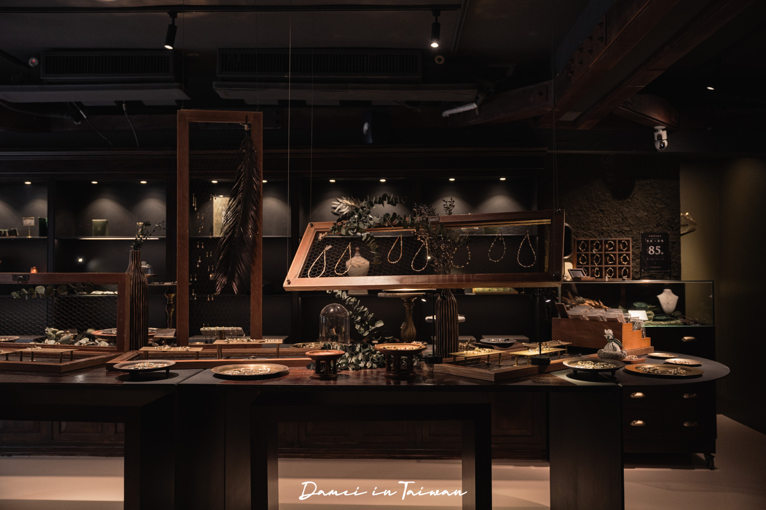 慢溫MenWen台北旗艦店-台北東區質感水晶飾品與特色甜點咖啡店 - 第6張圖