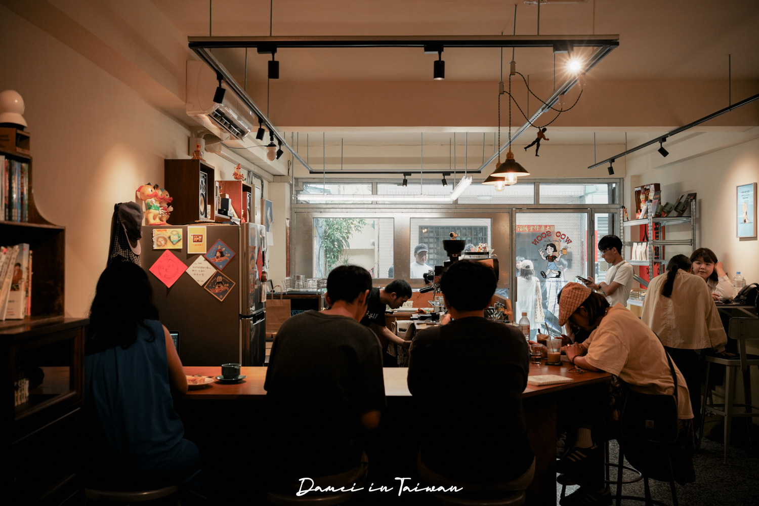 台中中區咖啡廳「有純咖啡廳」咖啡水準優秀!簡約木質空間很放鬆 - 第8張圖