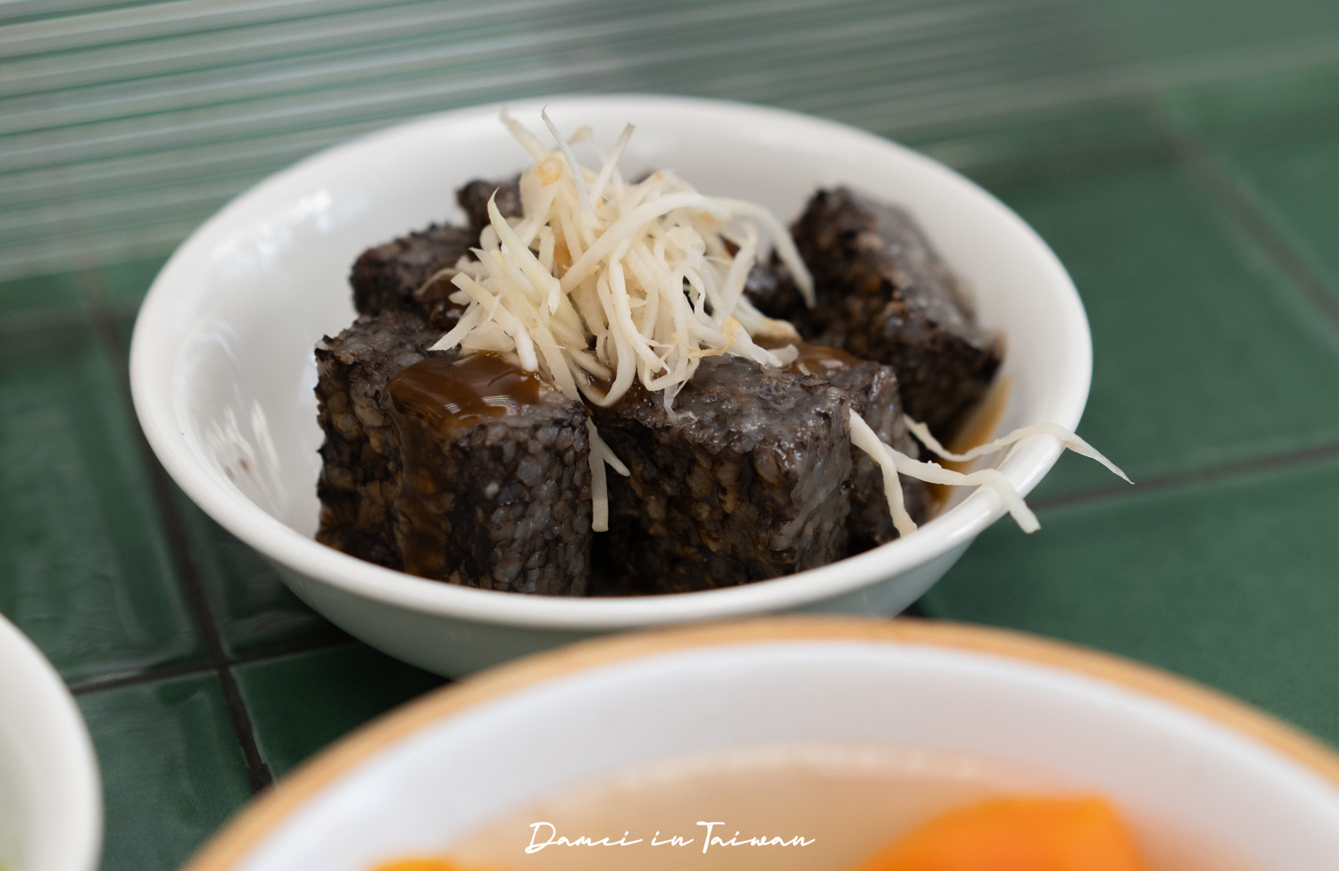 台北羊肉湯推薦!「樂天羊肉」10元滷肉飯配碗超爽快的羊肉湯 - 第15張圖
