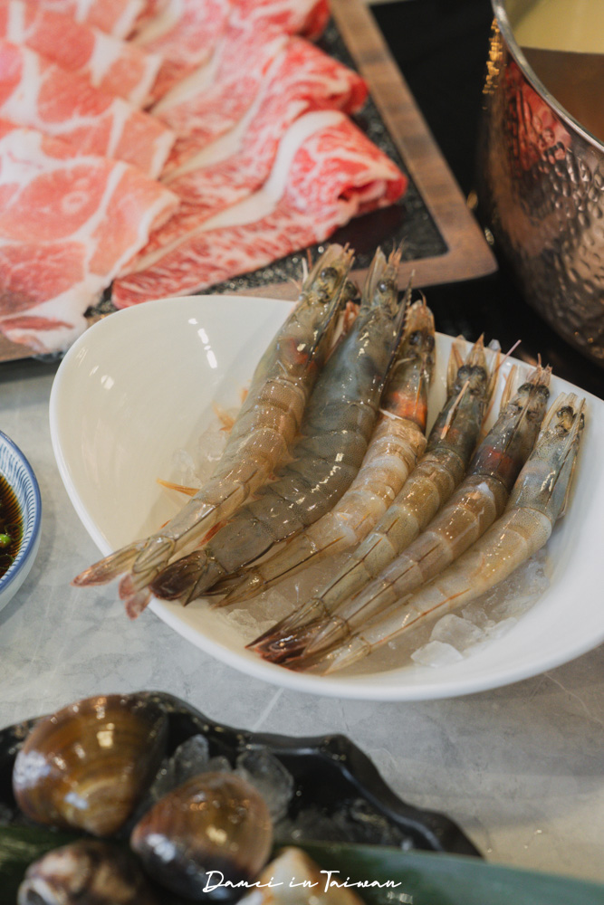 台北東區宵夜推薦「新肉多多台北忠孝店」新肉多多高質感體驗,鍋物界的卡地亞之美名 - 第35張圖