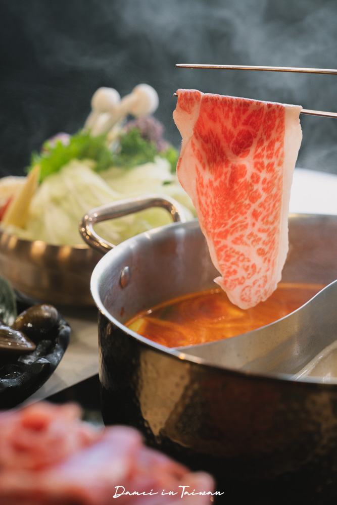 台北東區宵夜推薦「新肉多多台北忠孝店」新肉多多高質感體驗,鍋物界的卡地亞之美名 - 第24張圖