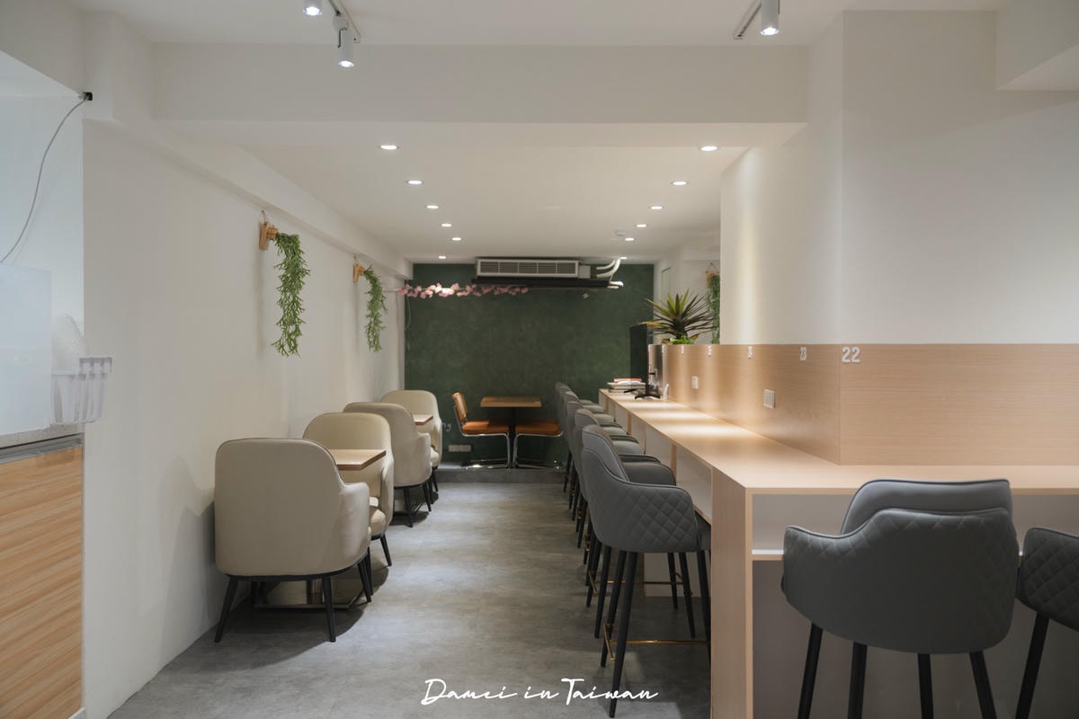 台北東區早午餐推薦|At.First_More早寓-台北質感系早午餐,環境舒適寬敞又是寵物友善 - 第7張圖