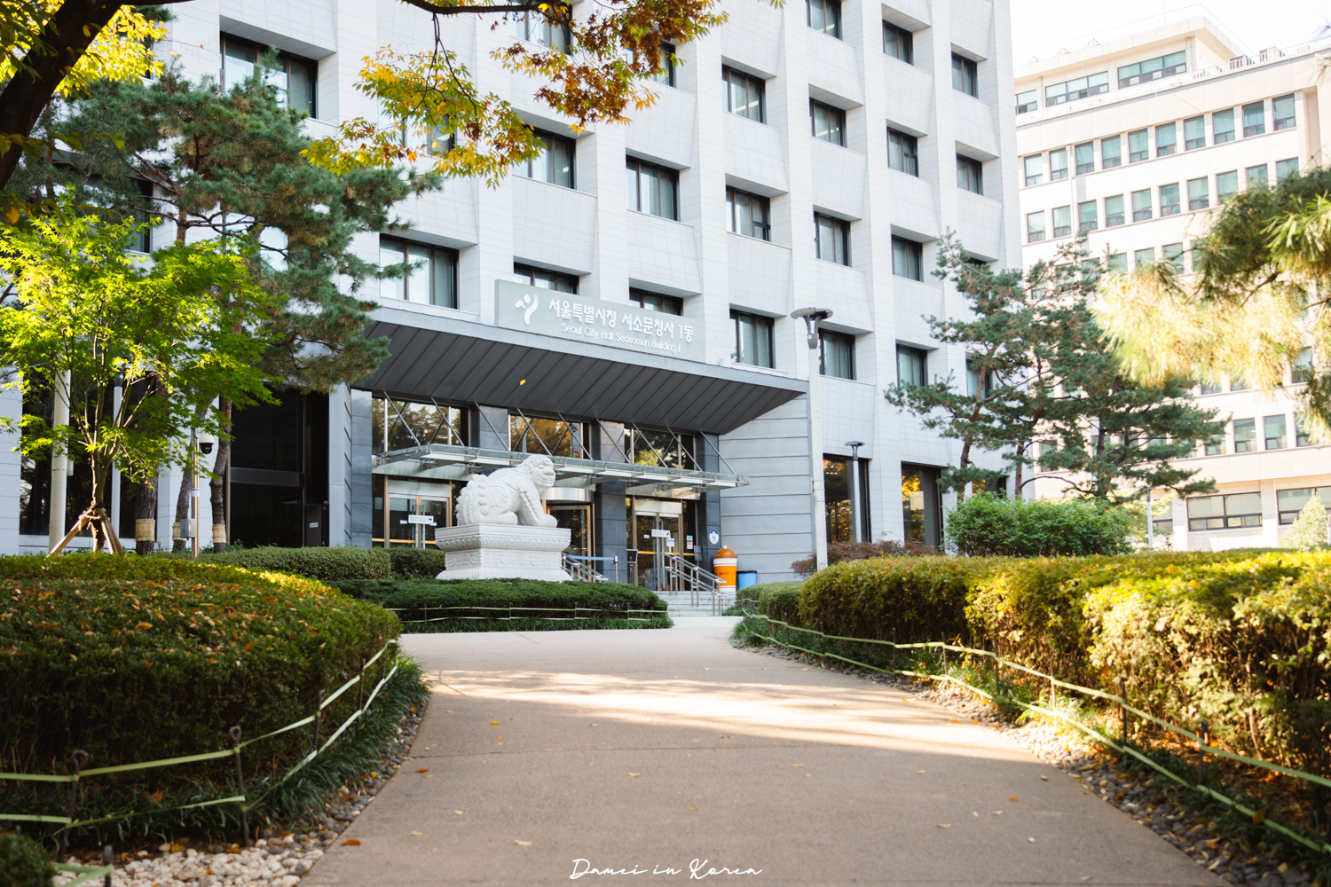 2025首爾秋季必去!貞洞展望台-眺望超美銀杏樹與首爾歷史及現代建築發展 - 第4張圖