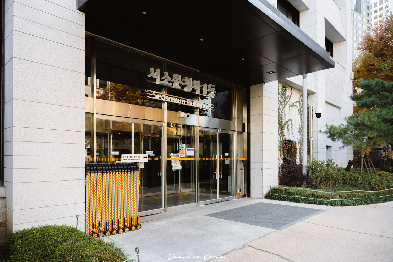 2025首爾秋季必去!貞洞展望台-眺望超美銀杏樹與首爾歷史及現代建築發展 - 第5張圖