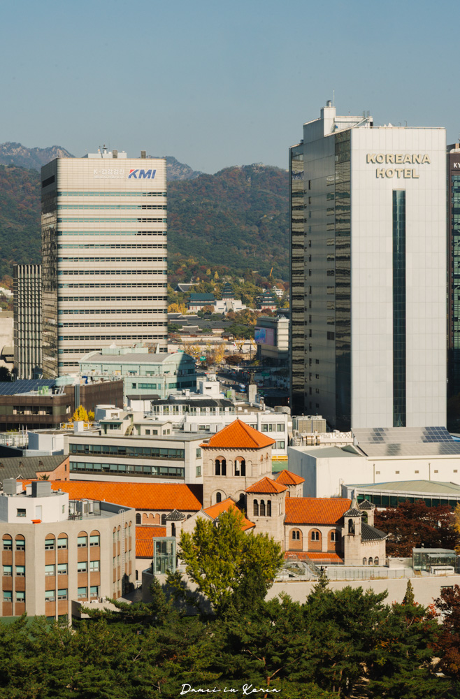 2025首爾秋季必去!貞洞展望台-眺望超美銀杏樹與首爾歷史及現代建築發展 - 第12張圖