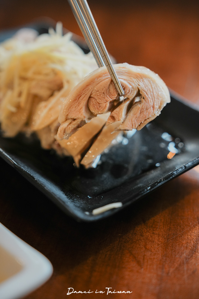 2025米其林必比登推薦!ㄤ咕麵-傳承三代的在地老麵店,豐富多樣小菜能搭配 - 第17張圖