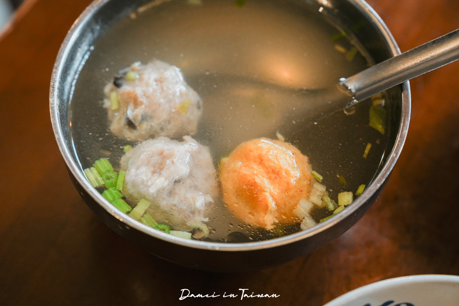 2025米其林必比登推薦!ㄤ咕麵-傳承三代的在地老麵店,豐富多樣小菜能搭配 - 第24張圖