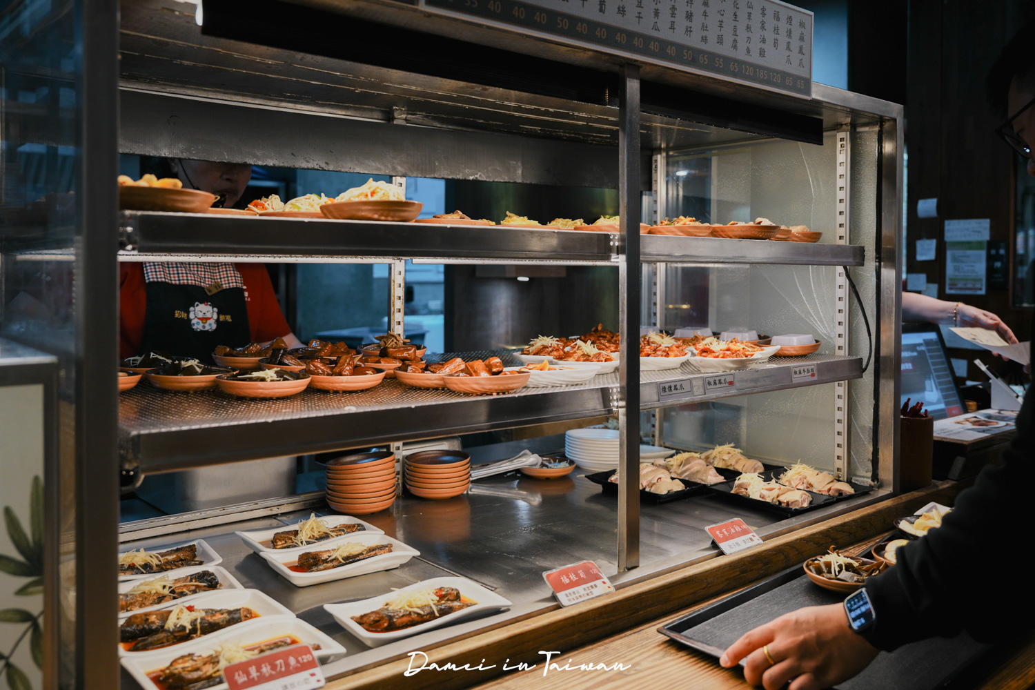 2025米其林必比登推薦!ㄤ咕麵-傳承三代的在地老麵店,豐富多樣小菜能搭配 - 第11張圖