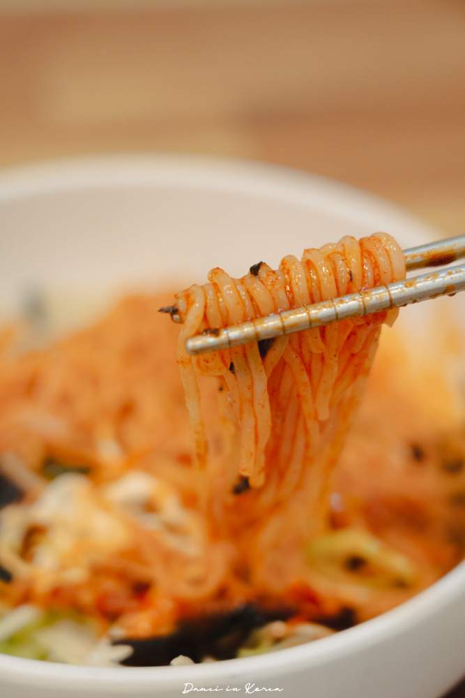 大邱美食推薦!美城堂薄餃子,在地60年的傳統滋味,必點獨特Q麵 - 第11張圖