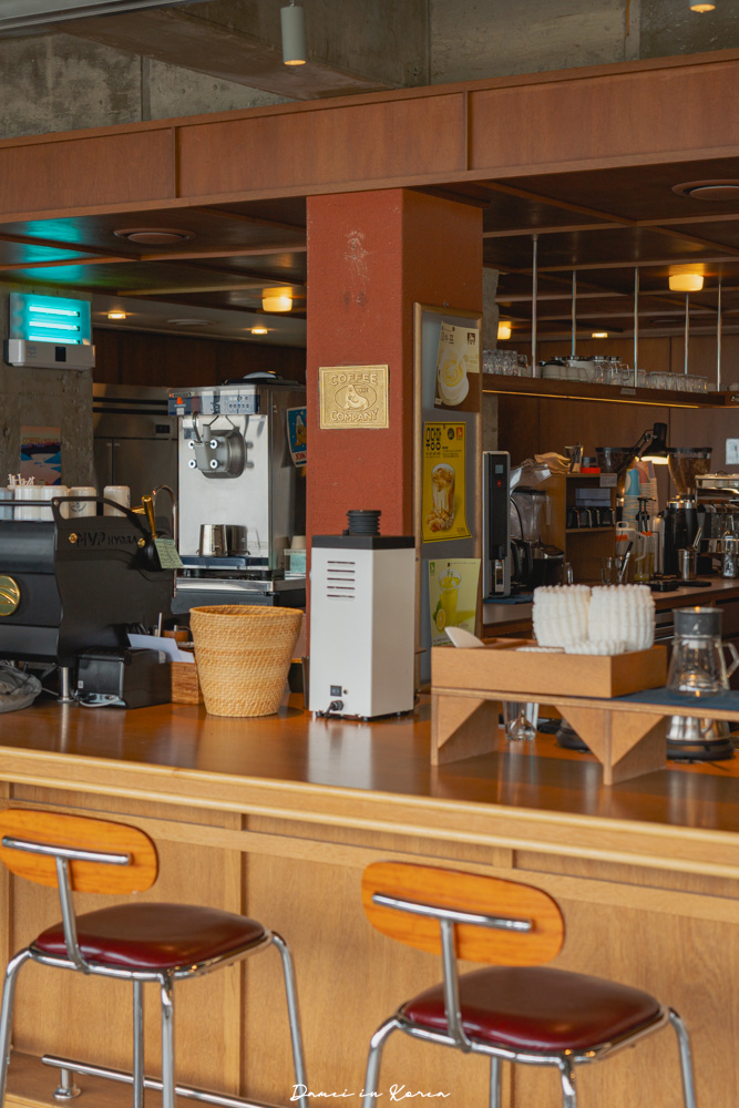 濟州島咖啡廳推薦!Fritz Coffee Conpany 城山店-城山日出峰附近必訪海景咖啡店,來自首爾人氣咖啡品牌 - 第15張圖 濟州島咖啡廳推薦!Fritz Coffee Conpany 城山店-城山日出峰附近必訪海景咖啡店,來自首爾人氣咖啡品牌