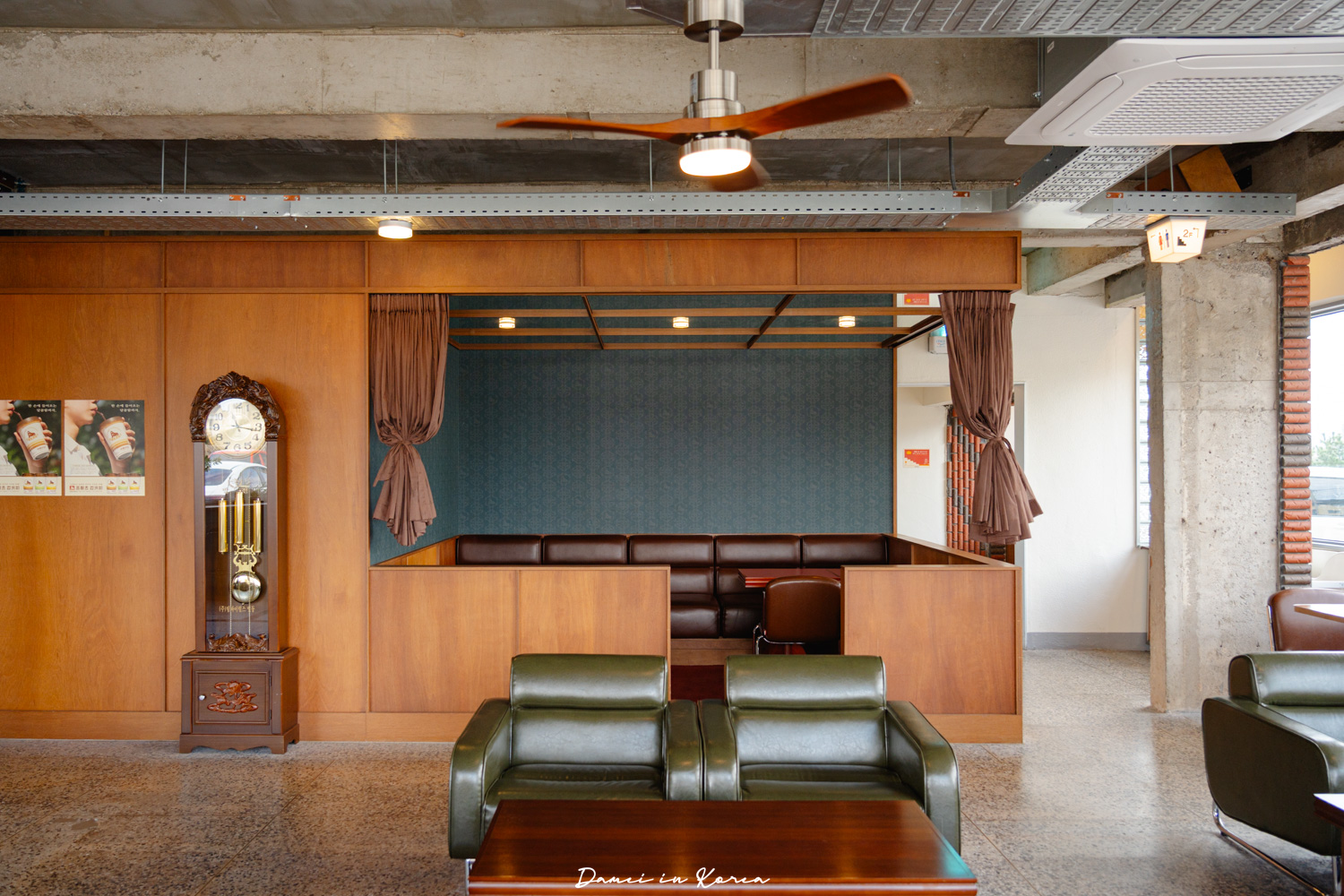 濟州島咖啡廳推薦!Fritz Coffee Conpany 城山店-城山日出峰附近必訪海景咖啡店,來自首爾人氣咖啡品牌 - 第18張圖 濟州島咖啡廳推薦!Fritz Coffee Conpany 城山店-城山日出峰附近必訪海景咖啡店,來自首爾人氣咖啡品牌