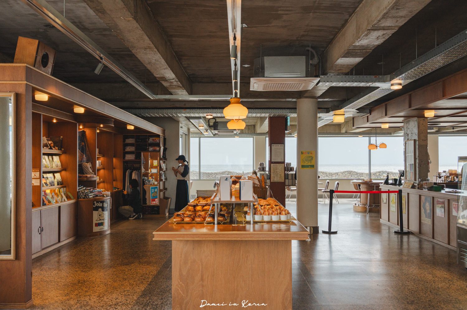 濟州島咖啡廳推薦!Fritz Coffee Conpany 城山店-城山日出峰附近必訪海景咖啡店,來自首爾人氣咖啡品牌 - 第9張圖 濟州島咖啡廳推薦!Fritz Coffee Conpany 城山店-城山日出峰附近必訪海景咖啡店,來自首爾人氣咖啡品牌