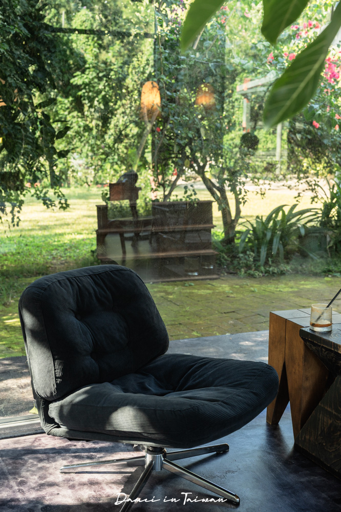 新竹關西咖啡廳推薦！Fudu cafe’福杜咖啡-藏在橘子園裡的質感咖啡廳，招牌是冰橙美式