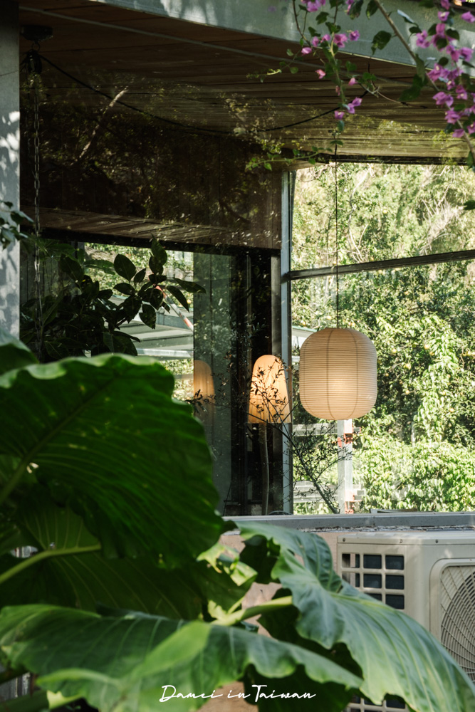 新竹關西咖啡廳推薦！Fudu cafe’福杜咖啡-藏在橘子園裡的質感咖啡廳，招牌是冰橙美式