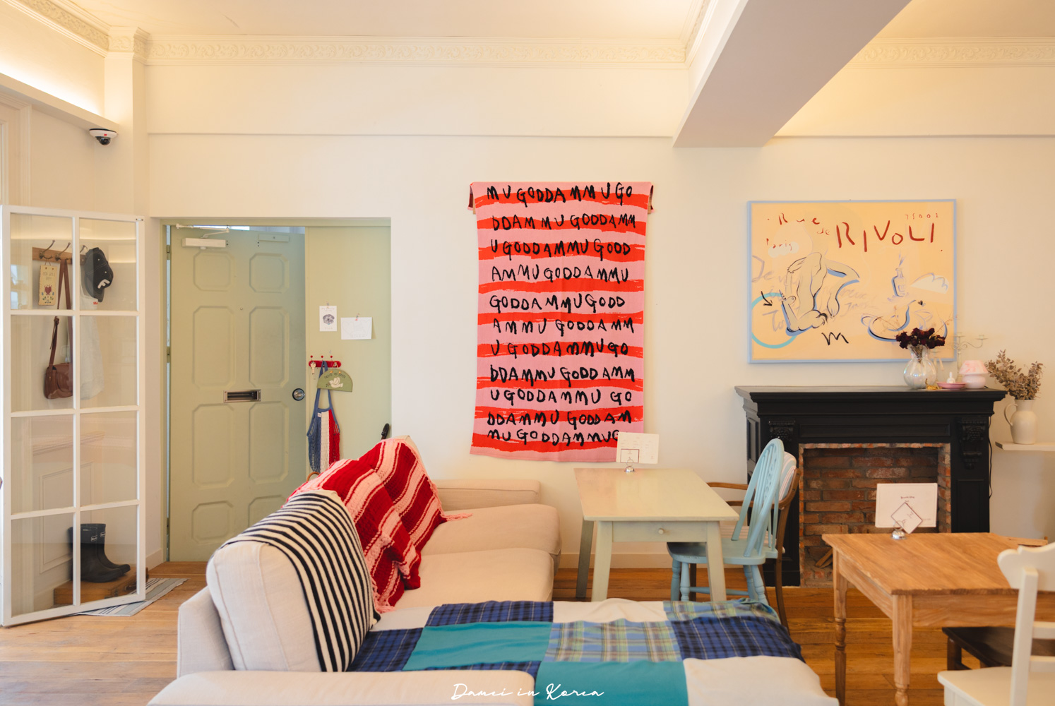 首爾聖水早午餐推薦｜Rue de Rivoli 聖水-聖水人氣法式早午餐店，竟然有玫瑰辣炒年糕水管麵？