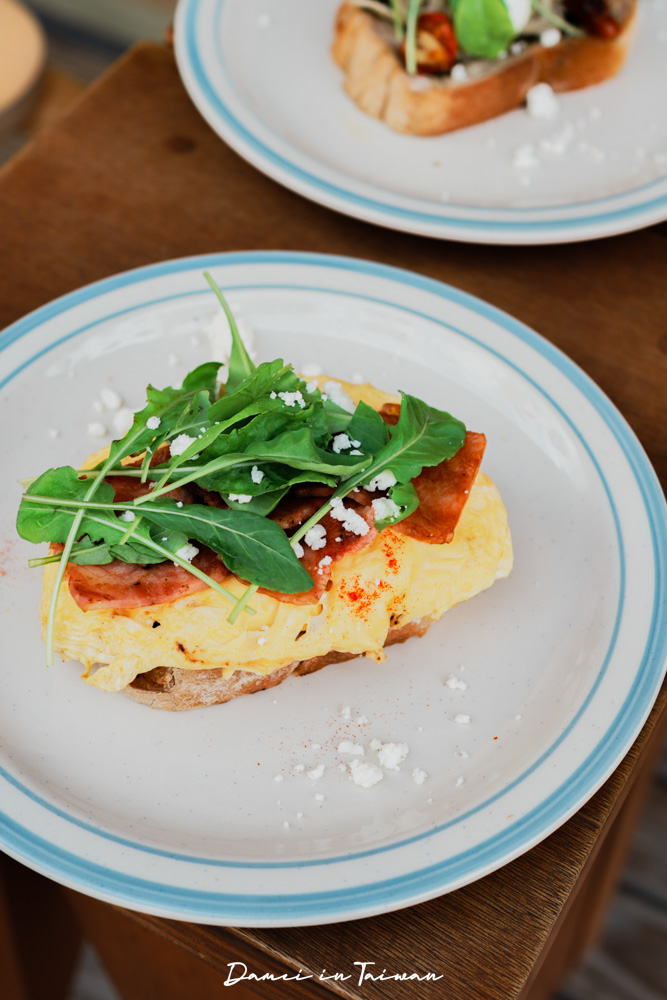 台南早餐推薦！sui33-街邊歐式質感早餐店，餐點精緻好打卡