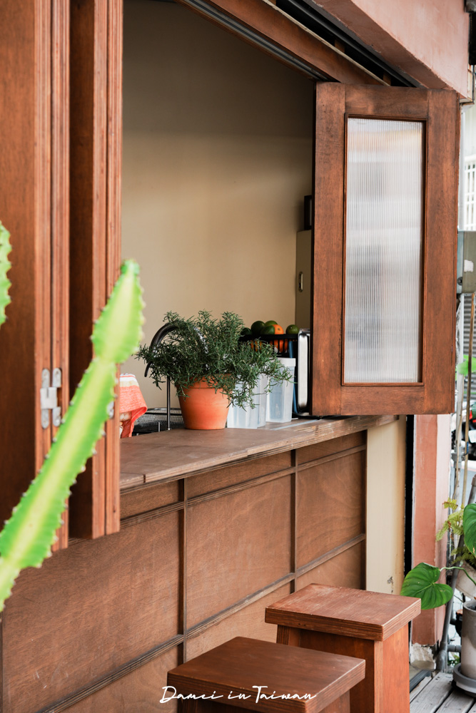 台南早餐推薦！sui33-街邊歐式質感早餐店，餐點精緻好打卡