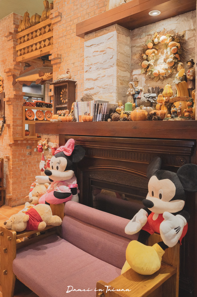 台中勤美美食推薦!南瓜屋魔女露露的廚房-平價大份量的聚餐餐廳,空間又超好拍 - 第6張圖 台中勤美美食推薦!南瓜屋魔女露露的廚房-平價大份量的聚餐餐廳,空間又超好拍