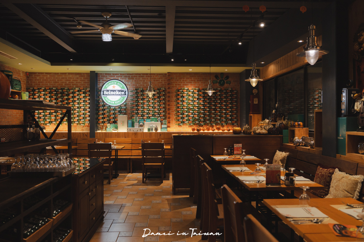 台中勤美美食推薦!南瓜屋魔女露露的廚房-平價大份量的聚餐餐廳,空間又超好拍 - 第12張圖 台中勤美美食推薦!南瓜屋魔女露露的廚房-平價大份量的聚餐餐廳,空間又超好拍