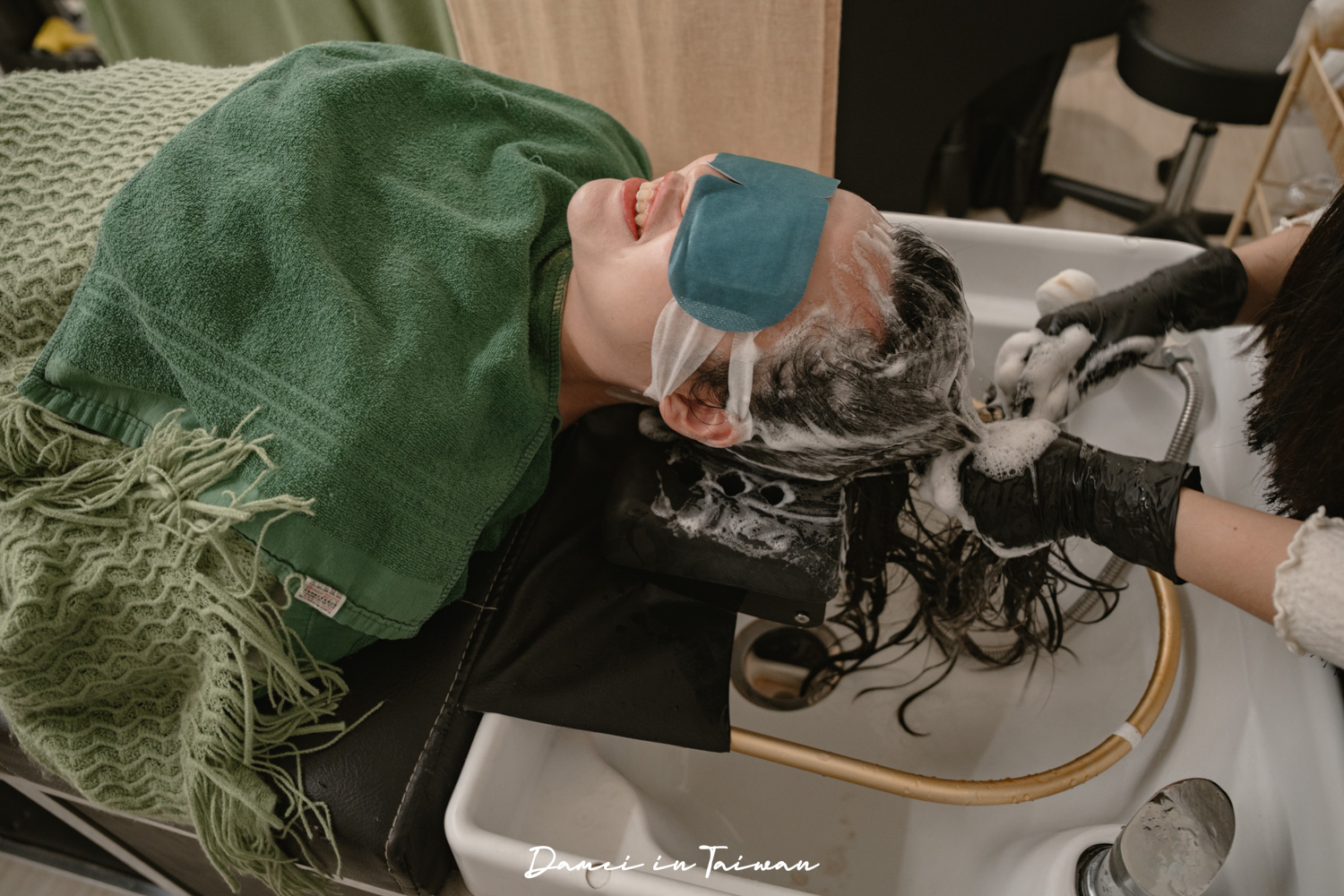 台南頭皮護理推薦！綠色模式美髮沙龍、頭皮養護-在地經營10年，頭皮天然植萃養護推薦