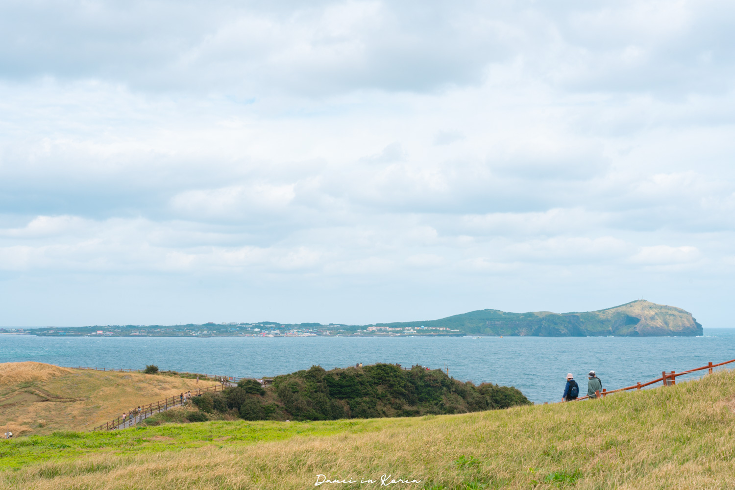 濟州島景點「城山日出峰」登上世界自然遺產,門票值得嗎?濟州島最早看到日出的地方! - 第6張圖 濟州島景點「城山日出峰」登上世界自然遺產,門票值得嗎?濟州島最早看到日出的地方!